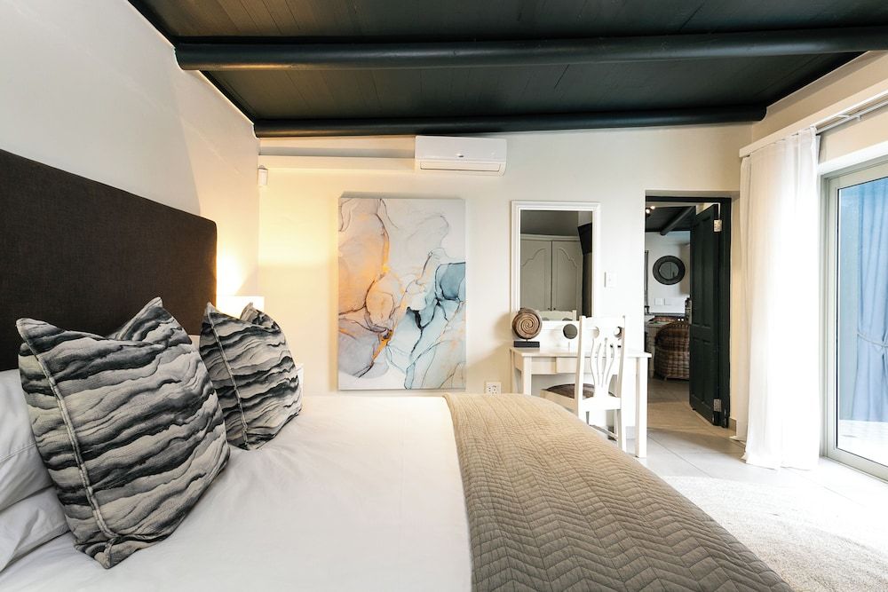 Abalone Hotel & Villas 2 Bedroom Beach Villa with Pool #2 2