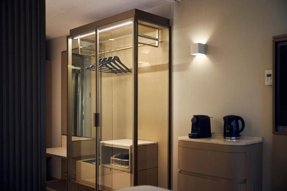 The Market Hotel Groningen Deluxe Room 5