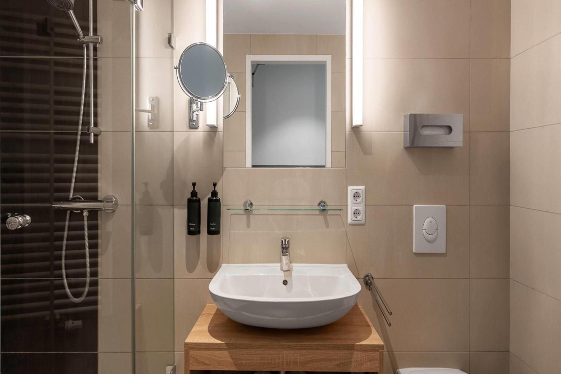 undefined Wyndham Garden Munich Messe 7
