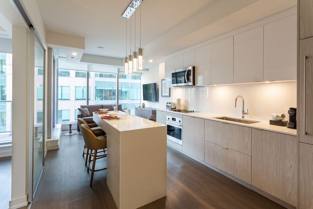 undefined reStays Ottawa 10