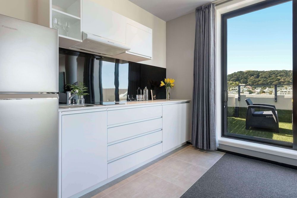 Oaks Wellington Hotel Studio Apartment 5