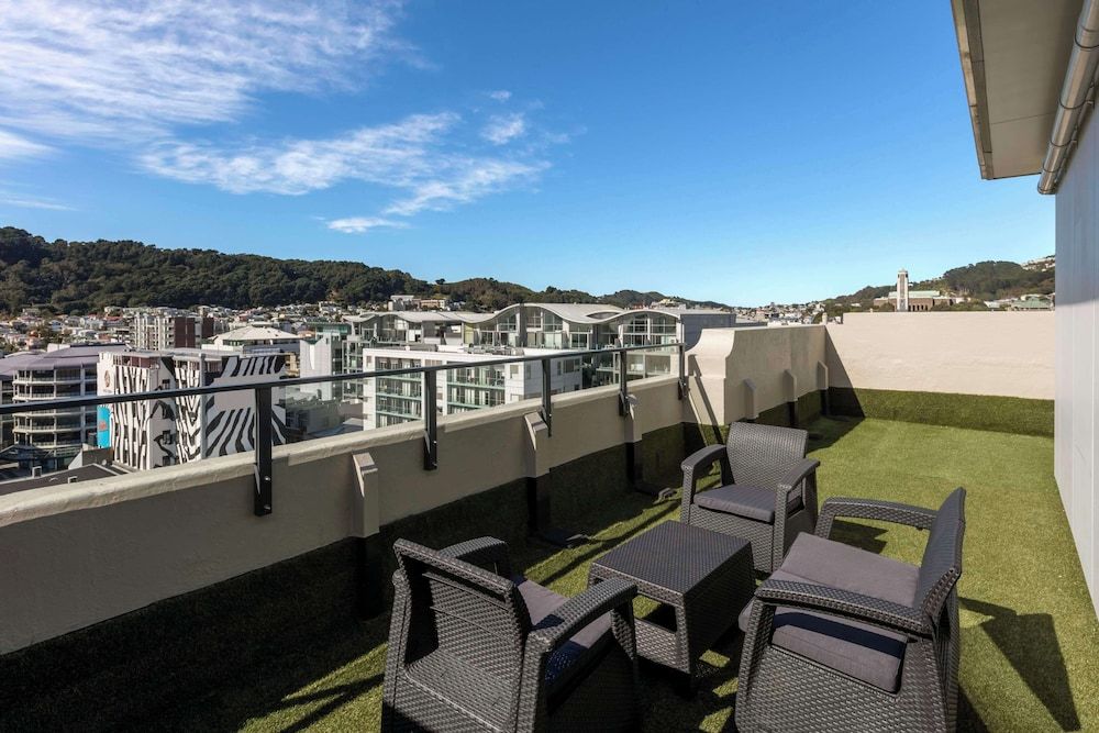 Oaks Wellington Hotel Studio Executive (No Housekeeping) 4