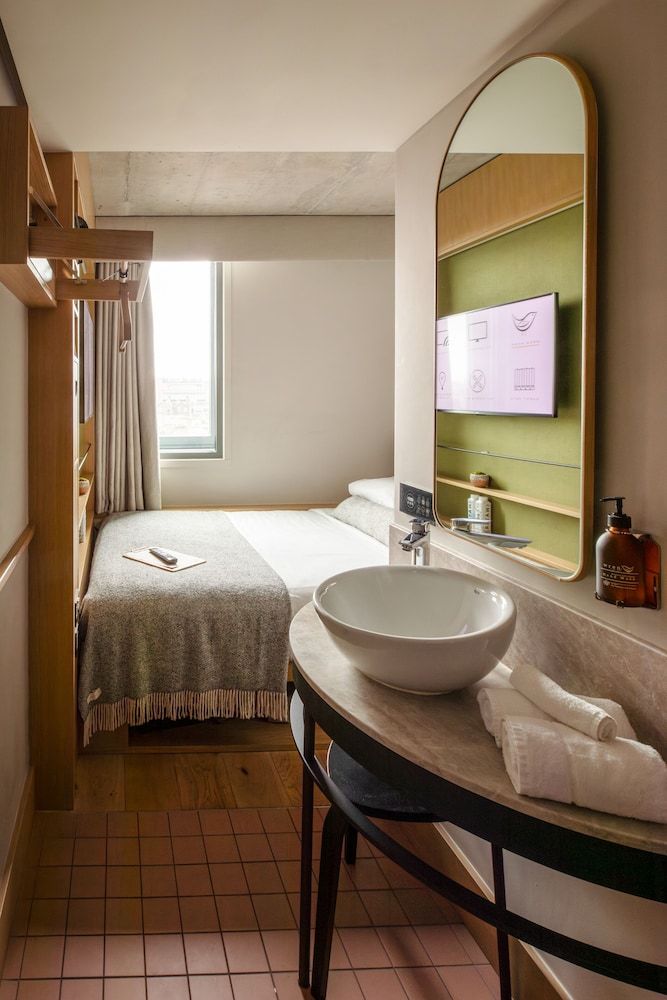 Wren Urban Nest Snug Nest 2