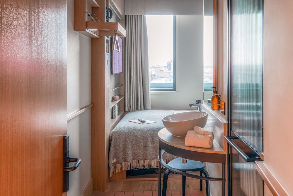 Wren Urban Nest Snug Nest 4