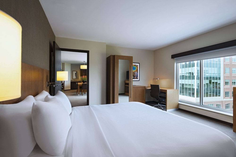 Room, 1 King Bed (View)