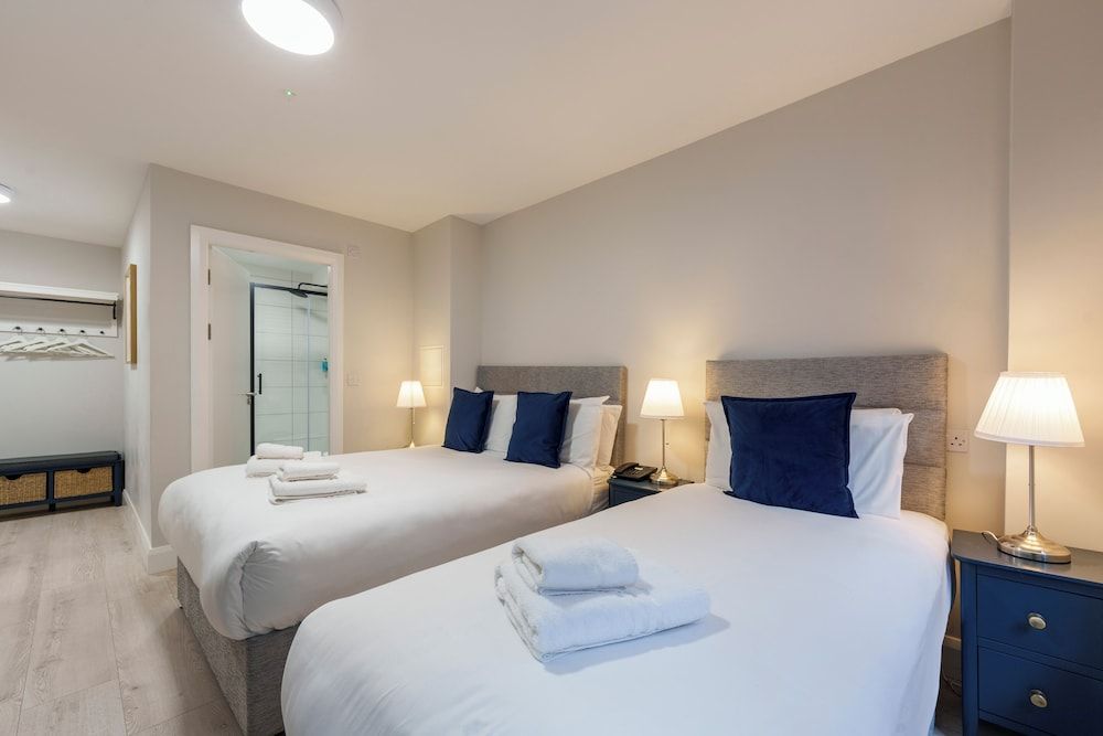 undefined The Temple Bar Lane 9