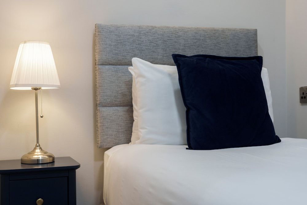 undefined The Temple Bar Lane 2