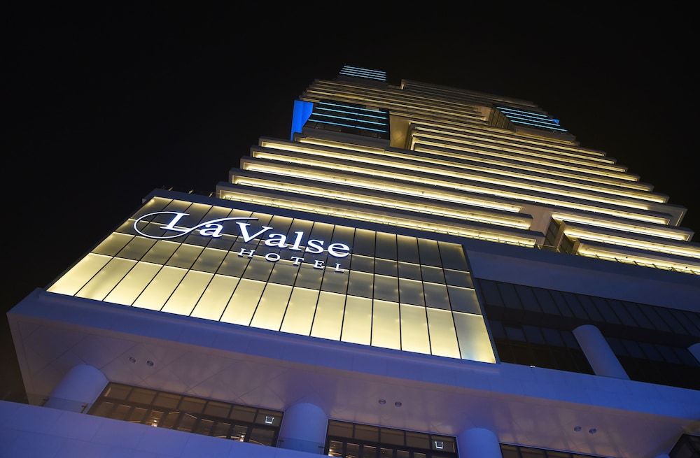 undefined Lavalse Hotel 3