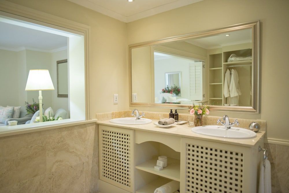 The Last Word Constantia Superior Room, 1 King Bed 14