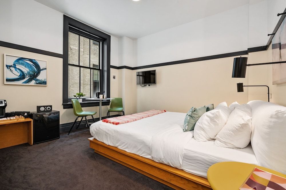 The Maverick by Kasa Basic Room, 1 King Bed (Self Check-in with Virtual Front Desk)