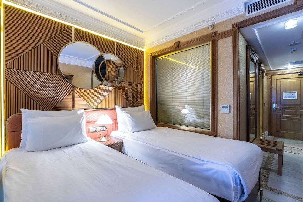 undefined Wyndham Istanbul Old City 8