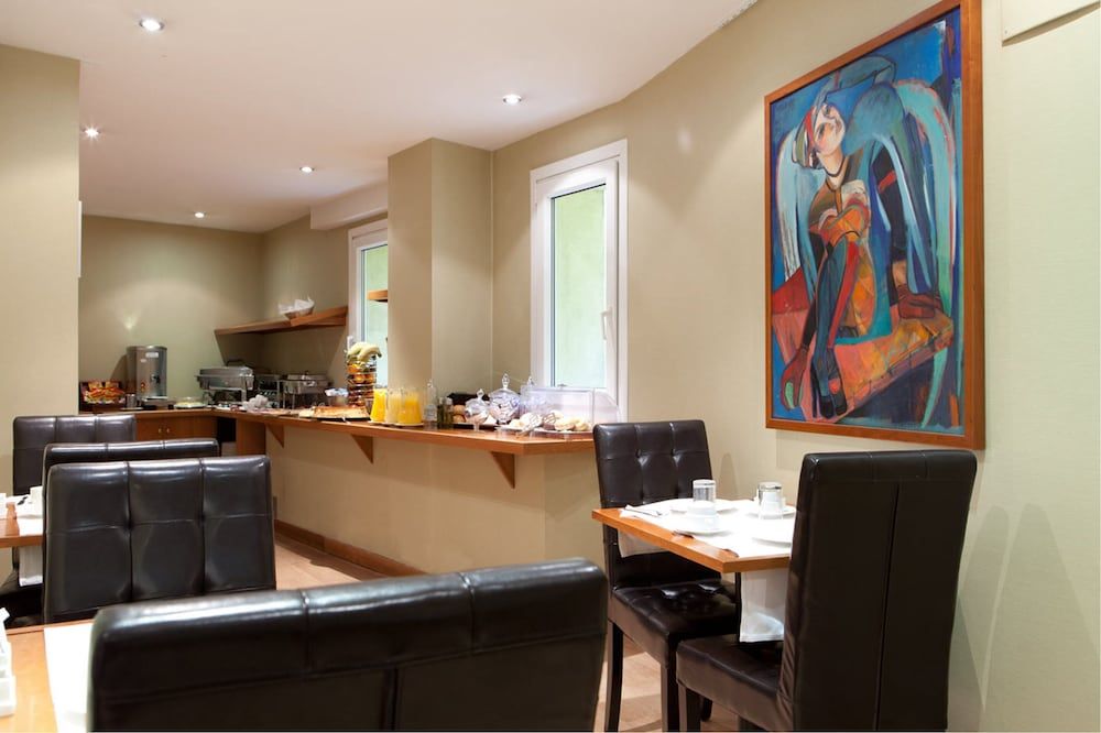 undefined Ateneo Hotel 2