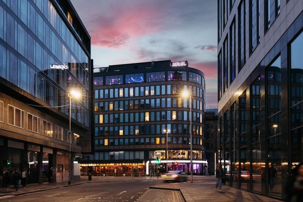 undefined YOTEL Glasgow 2