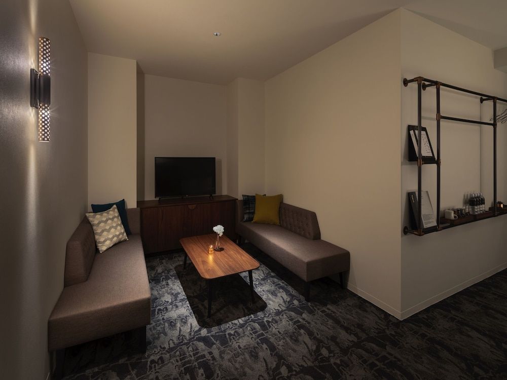 undefined THE LIVELY OSAKA HONMACHI 10