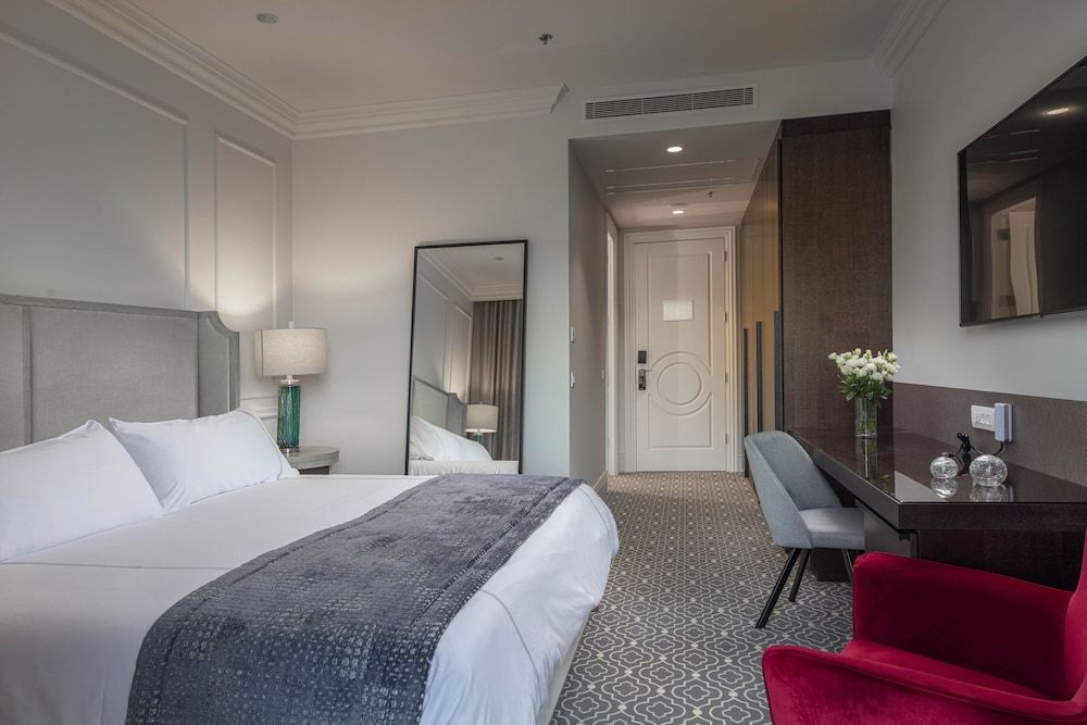 undefined Royal Palm Hotel 4