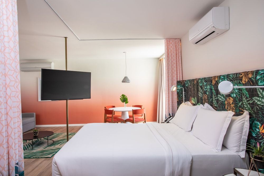 Junior Suite, 1 Queen Bed, Sea View