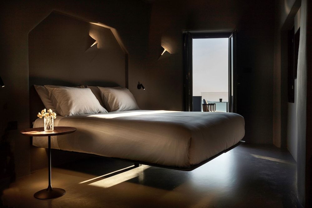 Kivotos Santorini - Preferred Hotels & Resorts Honeymoon Suite Sunset View with Hot Tub 2