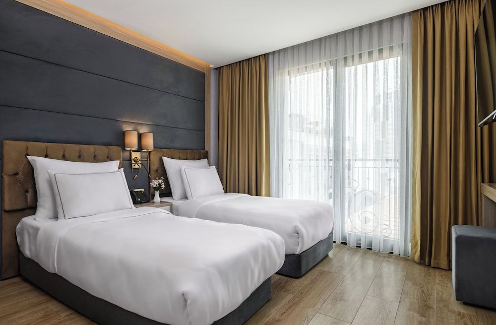 undefined Gleam Bomonti Hotel 2