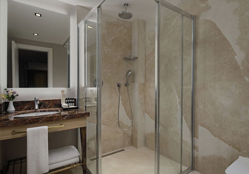 undefined Gleam Bomonti Hotel 9