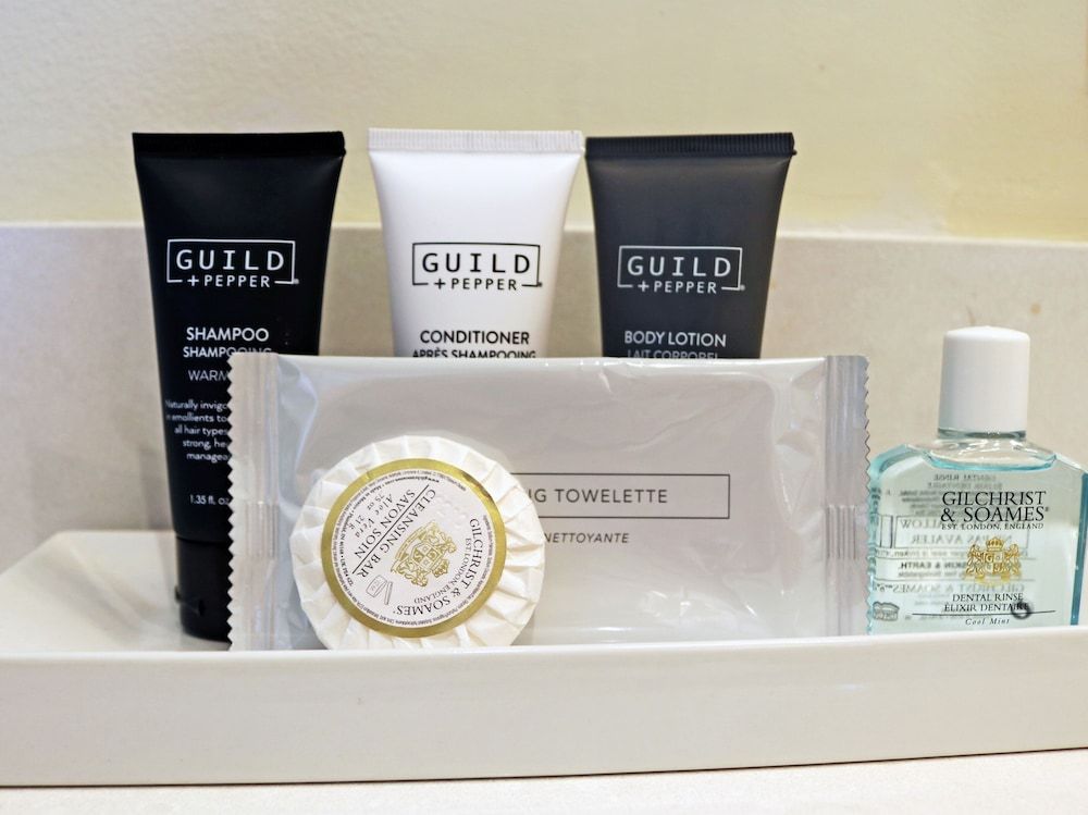 Hotel Settles Premium Room, 1 King Bed with Sofa bed, Non Smoking, Bathtub 2