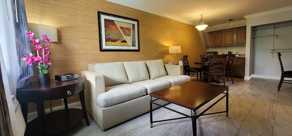 Executive Suite, 1 King Bed