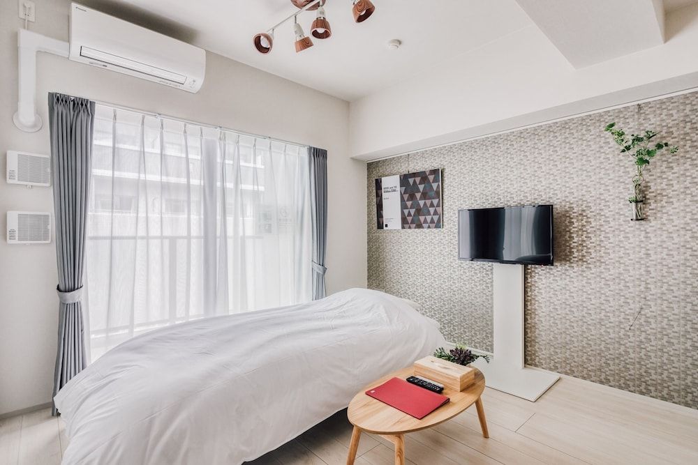 BON Condominium Umeda Deluxe Twin  Room Type B 4