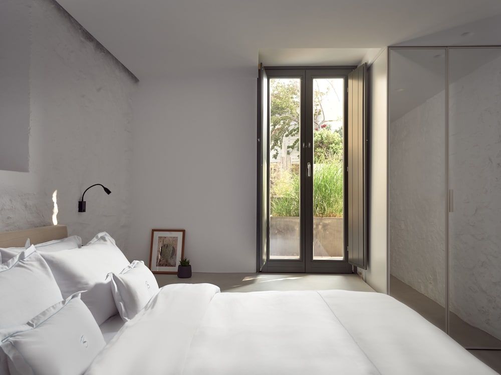 7 Bedroom Villa Nextdoor (3 meters from main hotel - sleeps 19 people)