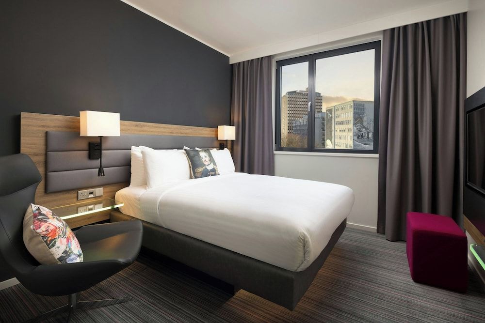 undefined Moxy Glasgow Merchant City 8