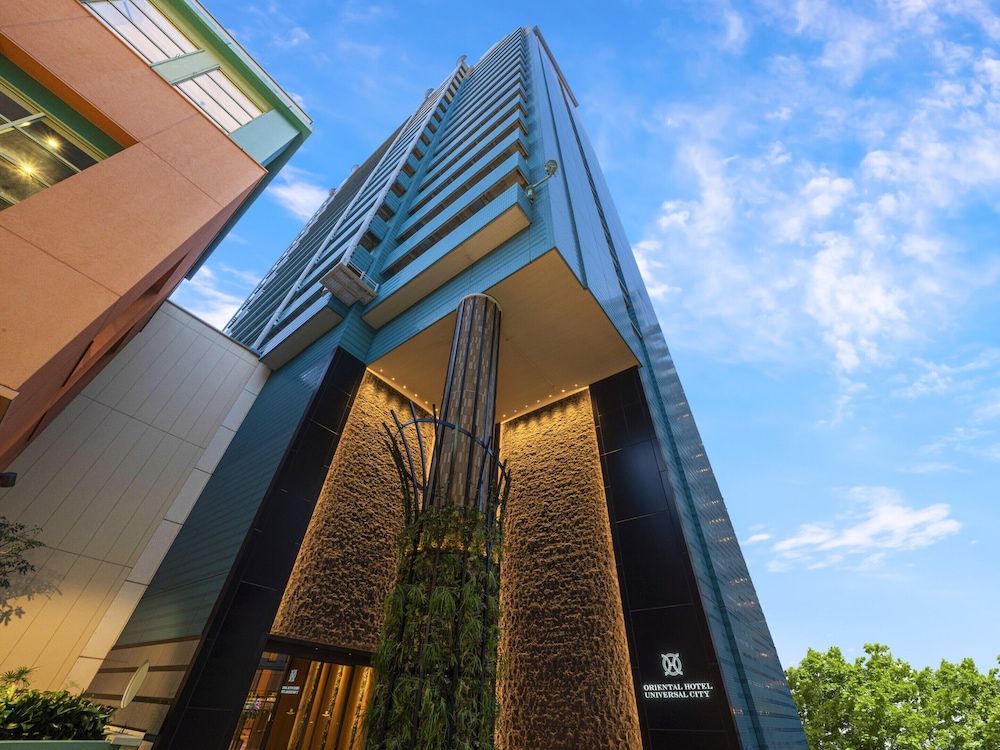 undefined Oriental Hotel Universal City 2