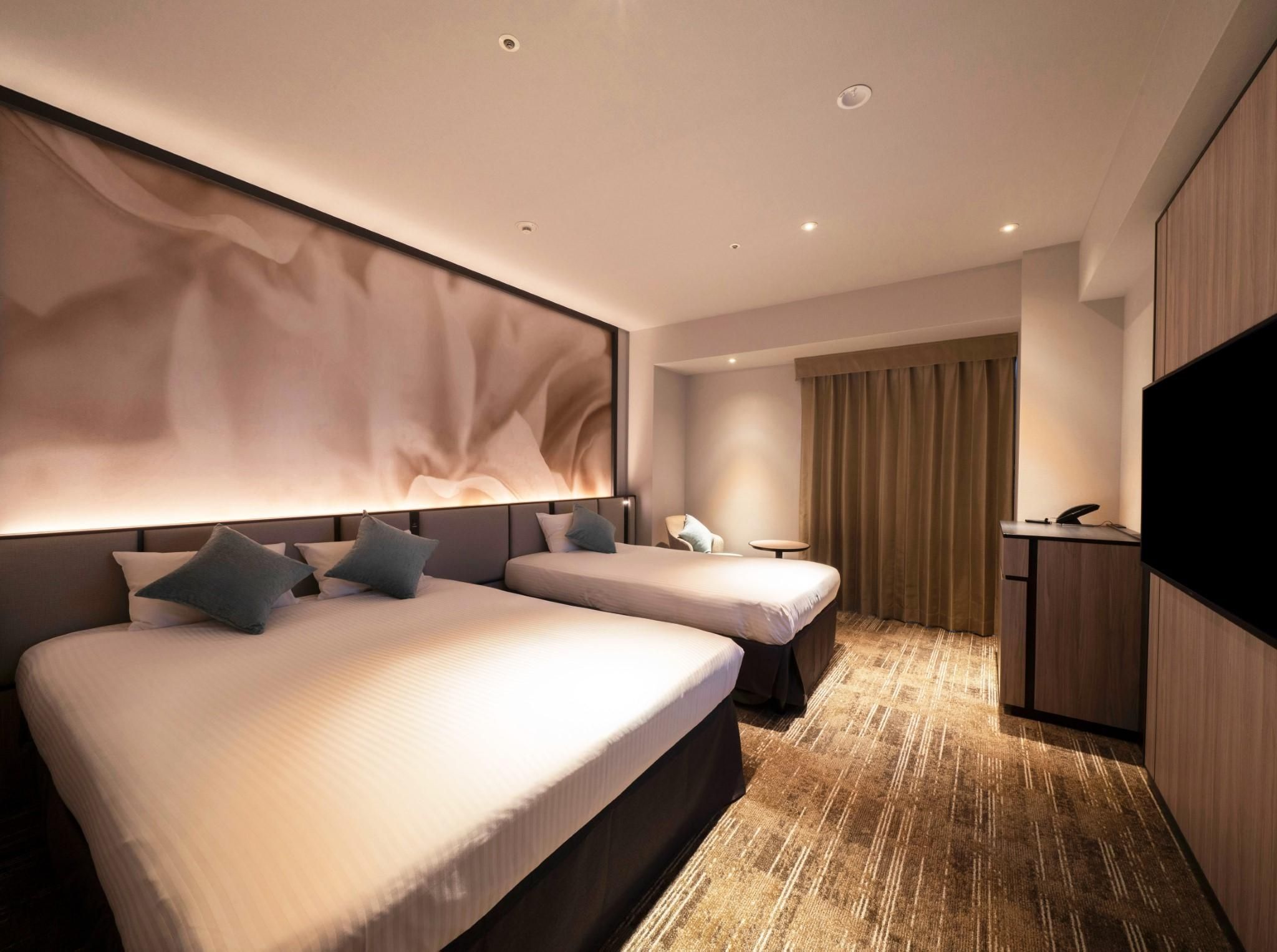 Superior Twin Room for 2 People - Non-Smoking