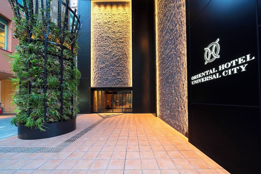 undefined Oriental Hotel Universal City 3