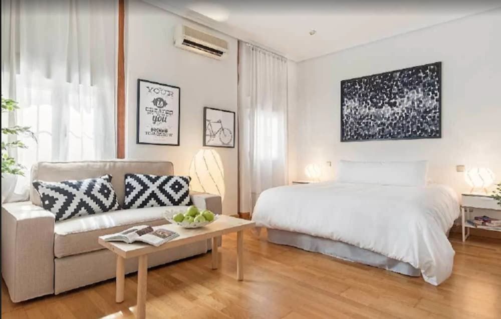 undefined La Casa de las Letras 8