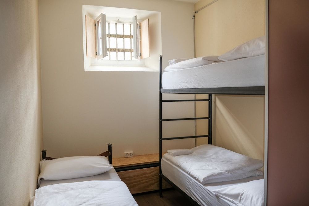 undefined Barabas - Hostel 9