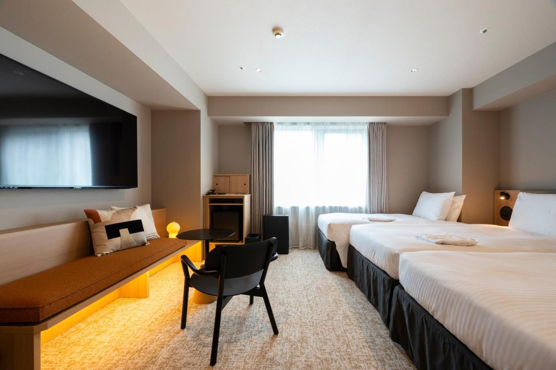 Triple Room