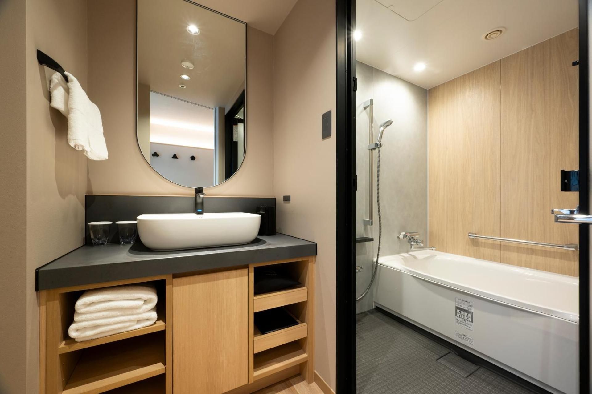 Comfort Twin Room