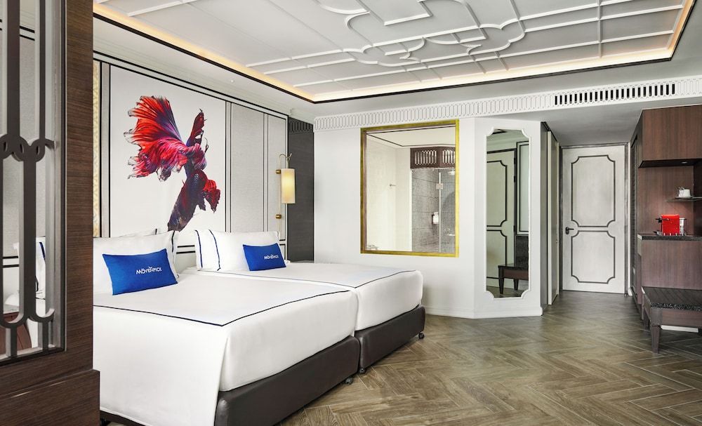 Deluxe Room, 2 Twin Beds, Pool Access