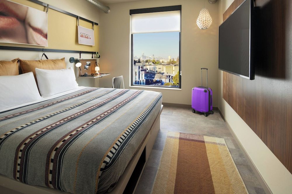 Room, 1 King Bed, Non Smoking
