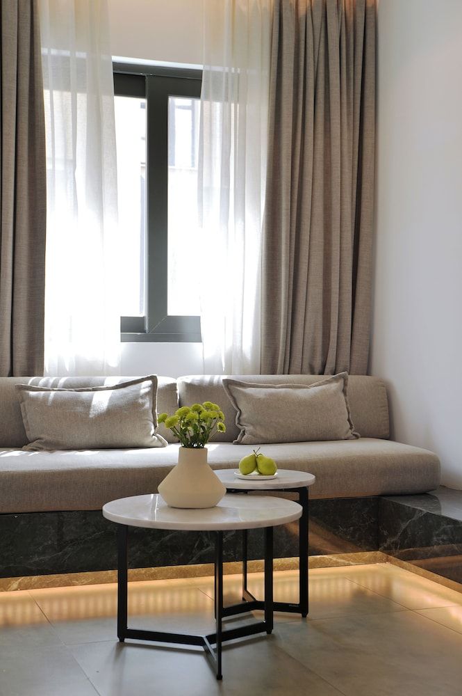 The Editor Hotel Athens Standard Room 8