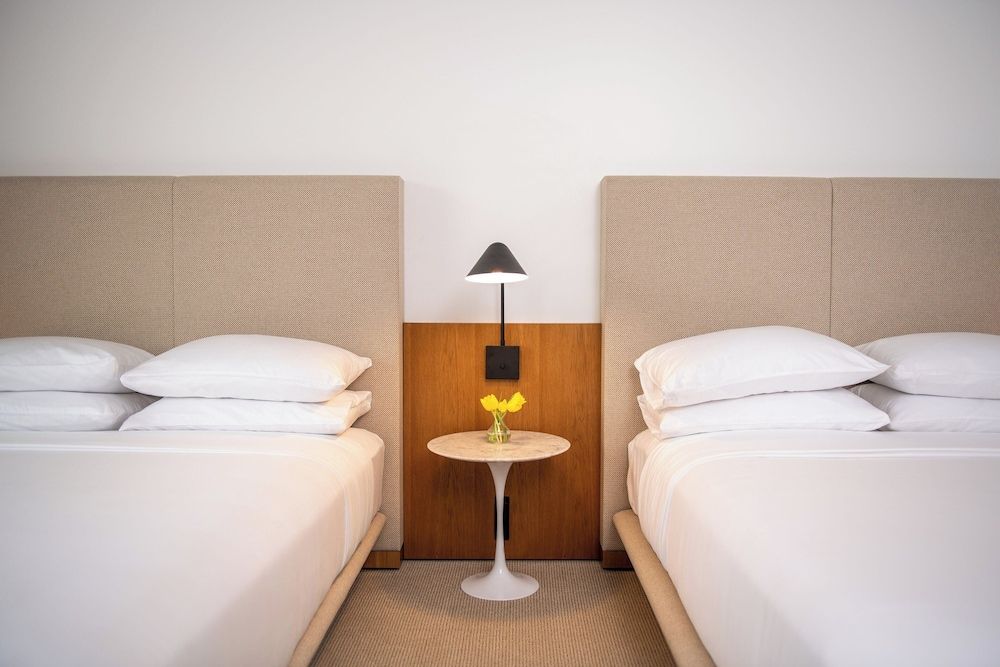 Deluxe Room, 2 Queen Beds, Non Smoking, Balcony
