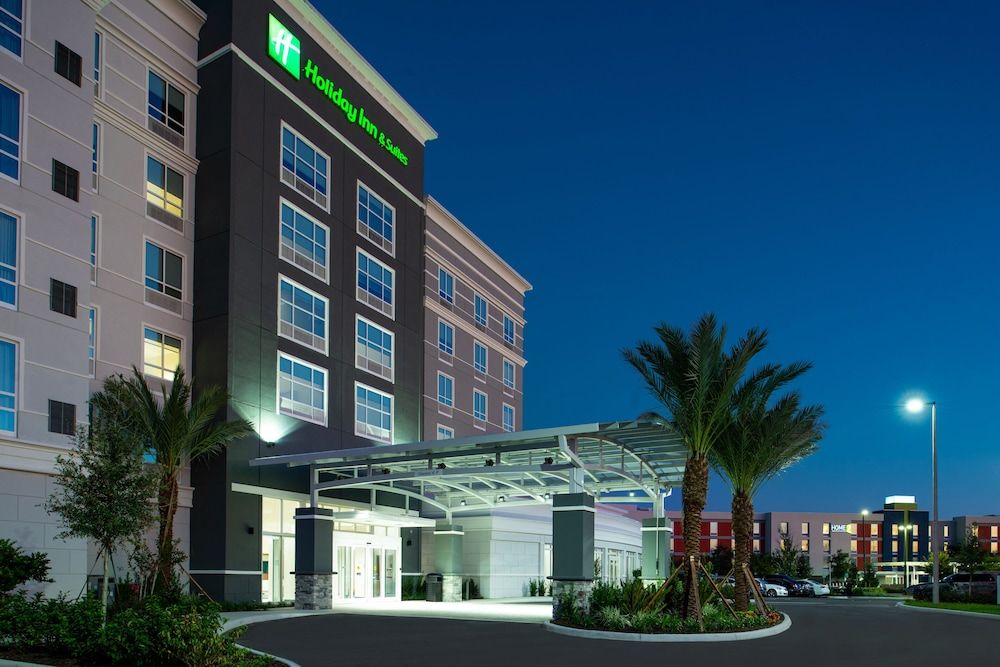 undefined Holiday Inn & Suites Orlando I-Drive Theme Parks by IHG 6