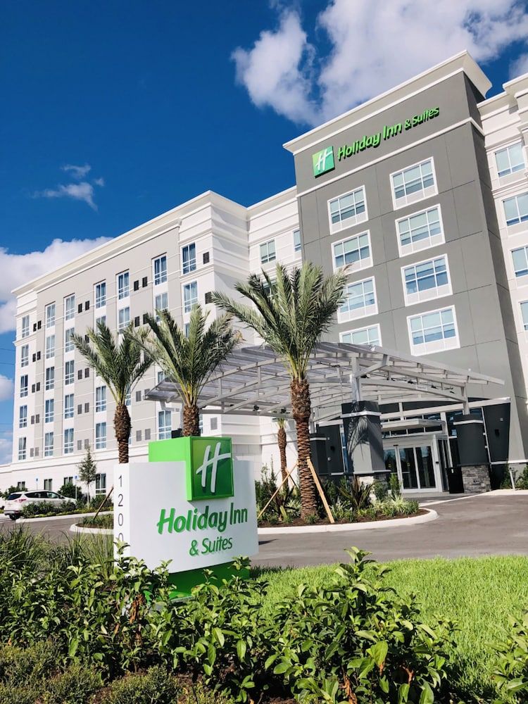 undefined Holiday Inn & Suites Orlando I-Drive Theme Parks by IHG 4
