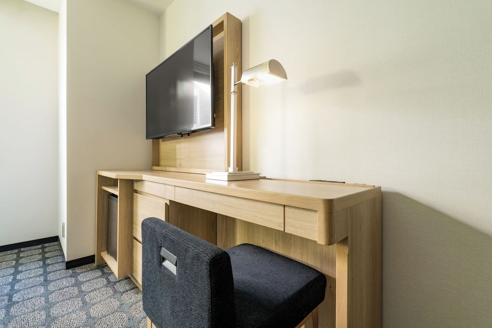 The Royal Park Canvas - Osaka Kitahama Comfort Double Room, Non Smoking, Shower Only 13