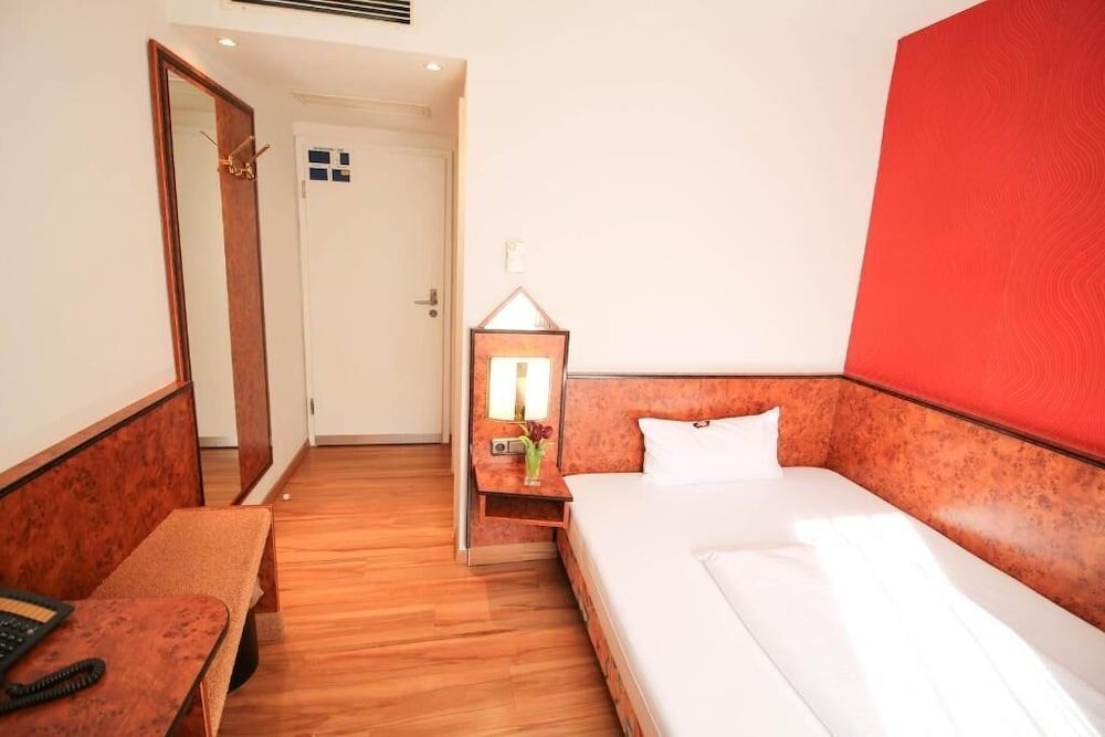 undefined Hotel Miramar am Römer