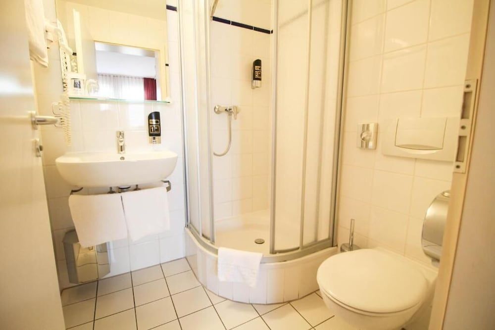 Hotel Miramar am Römer Double Room 8