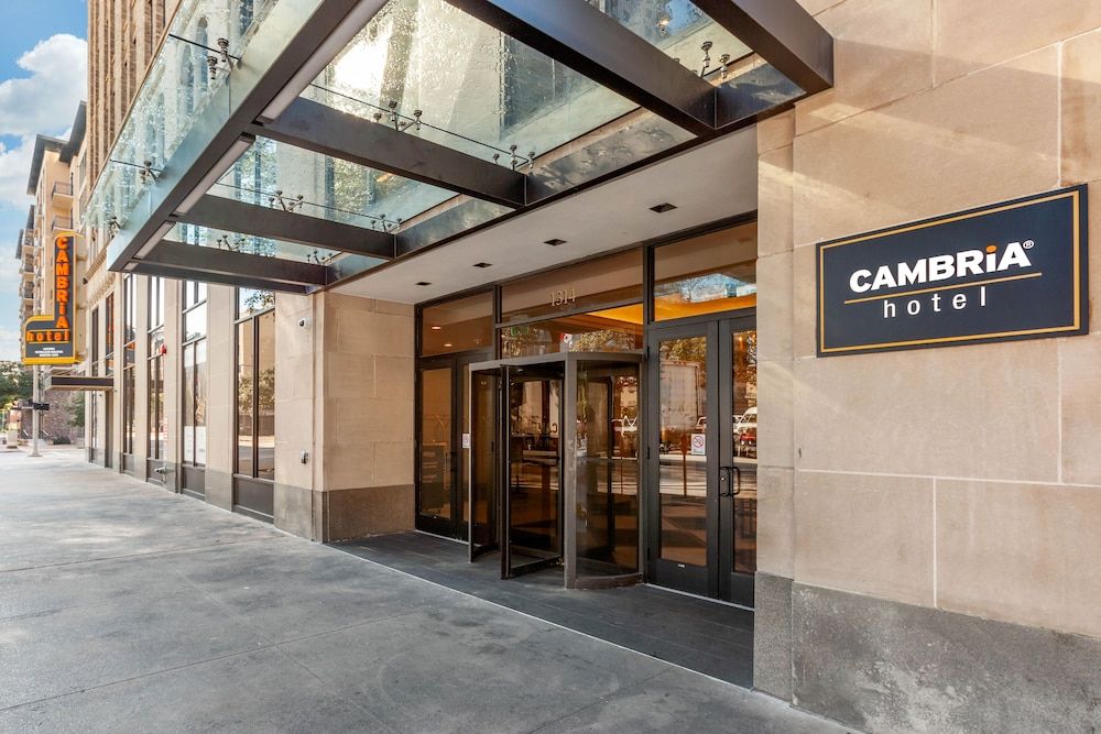 undefined Cambria Hotel Houston Downtown Convention Center 6
