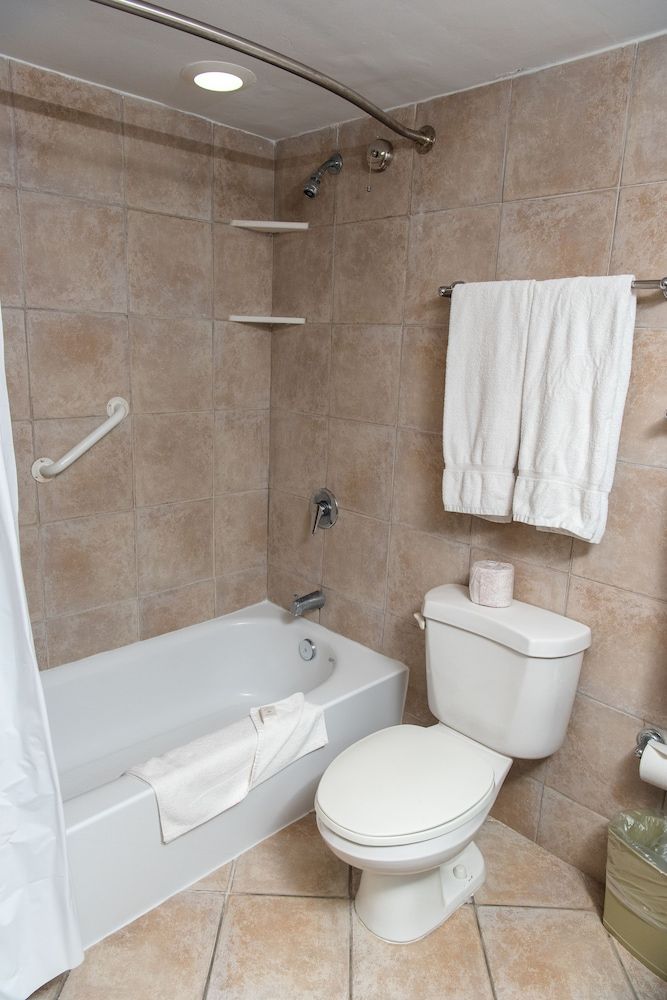 Deluxe Room, 2 Queen Beds, Oceanfront