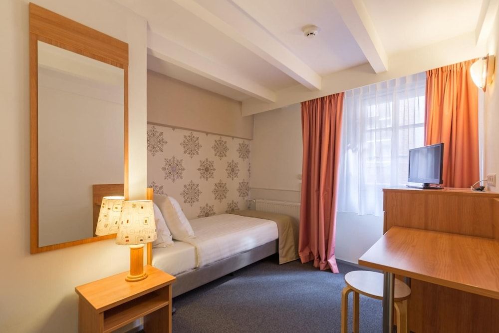 Rho Hotel Single Room, 1 Twin Bed
