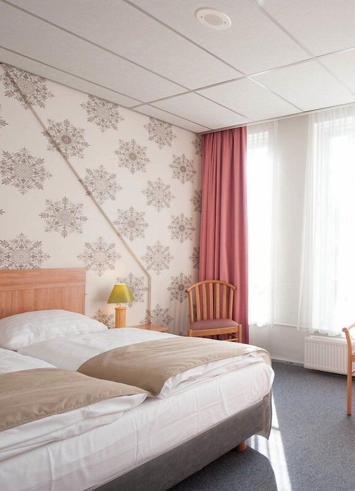 undefined Rho Hotel 8