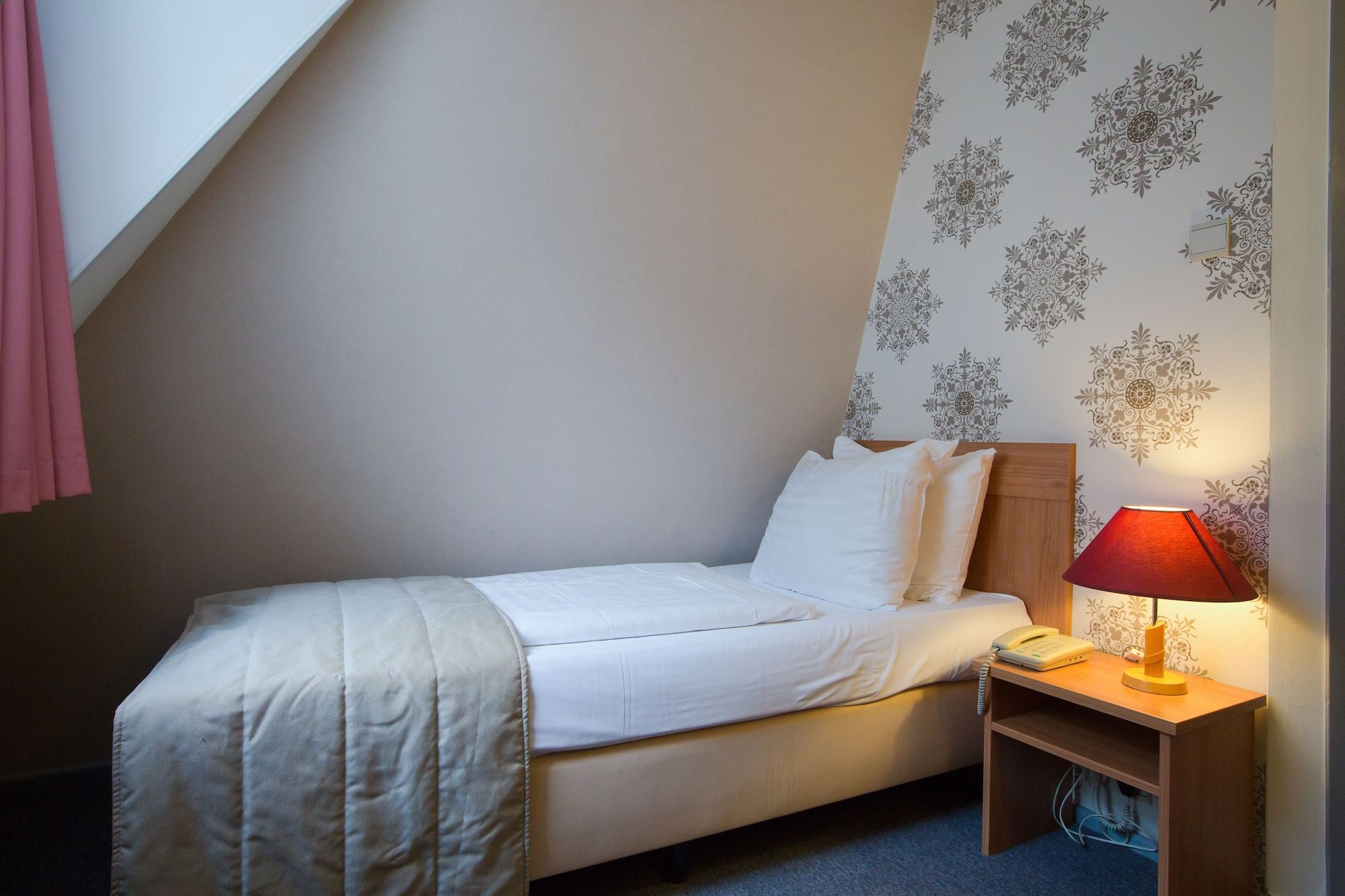 undefined Rho Hotel 8