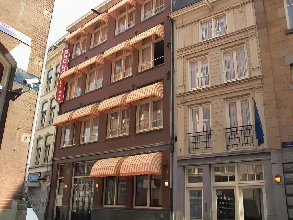 undefined Rho Hotel 2